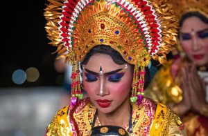 chica-cultura-indonesia